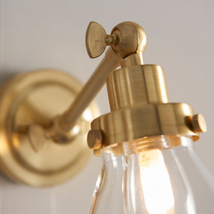 Pocco Wall Light - Brushed Brass