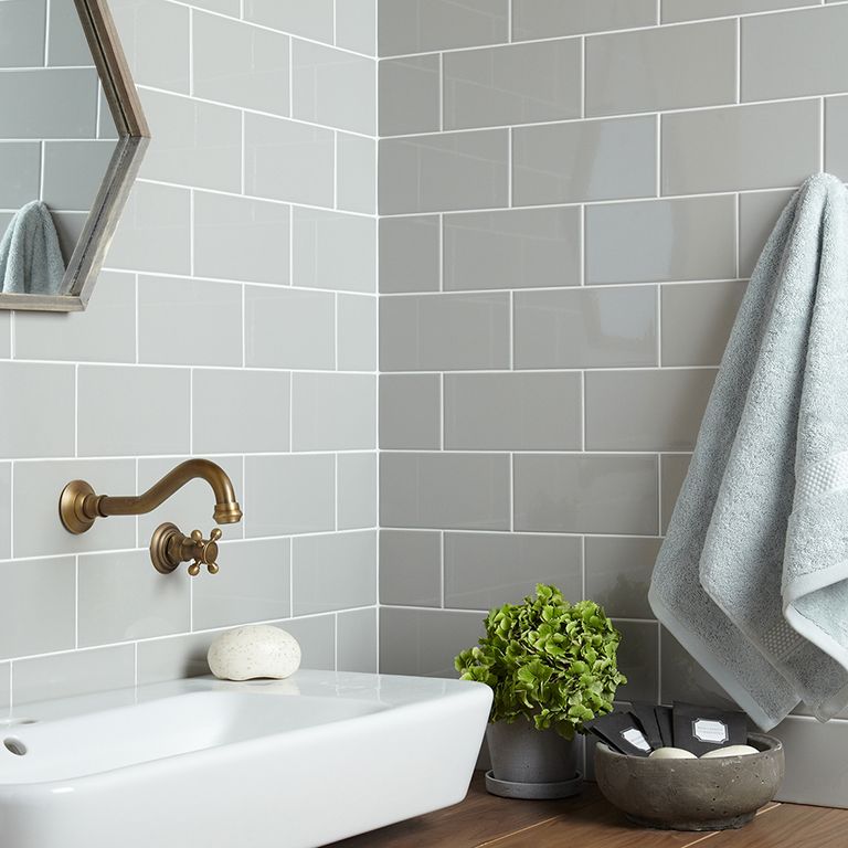 Flat Gloss Light Grey Ceramic Wall Tile 10x20cm-Verona-LISO1003