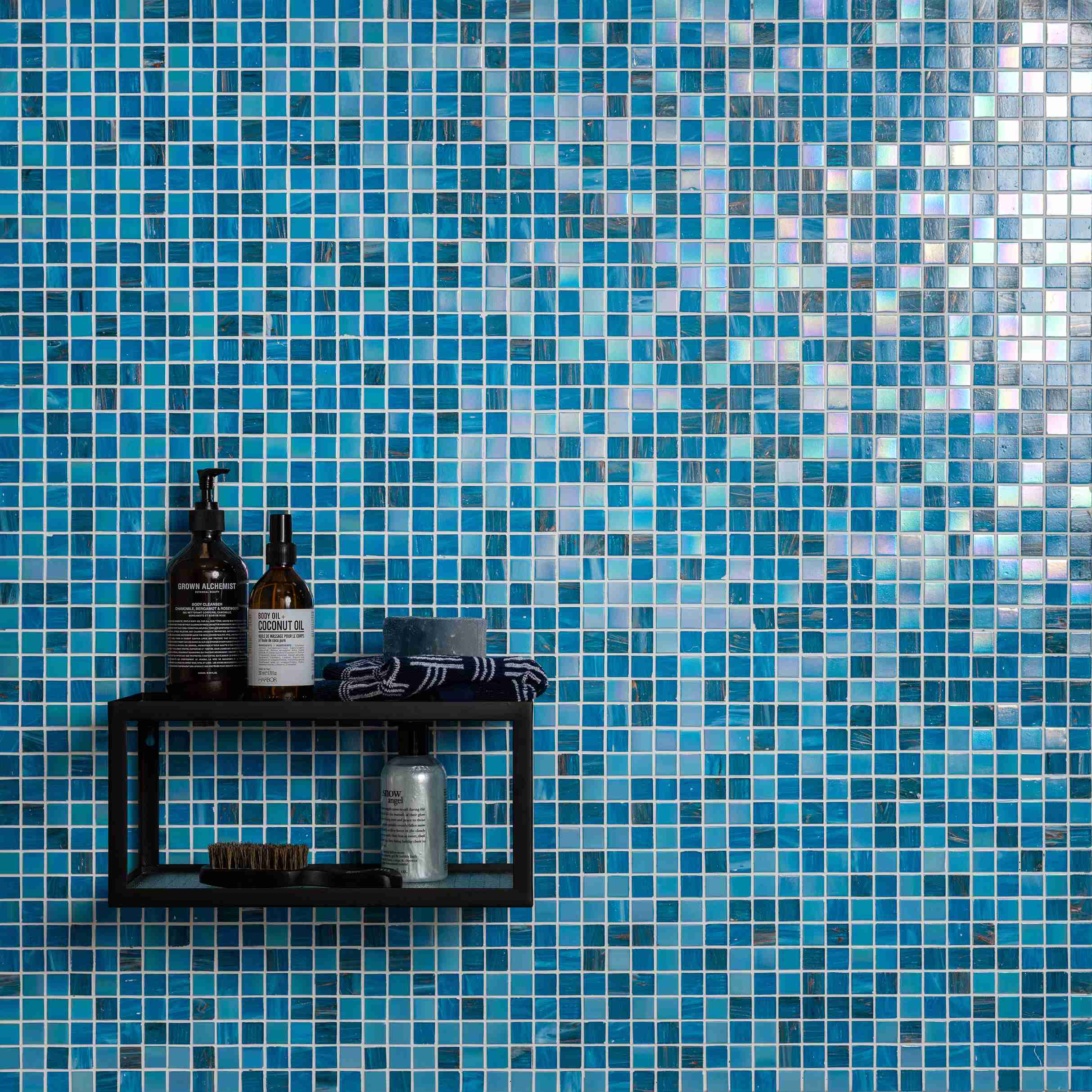 Original Style Mosaics Lagos Gold Fleck Mosaic Tile 33x33cm