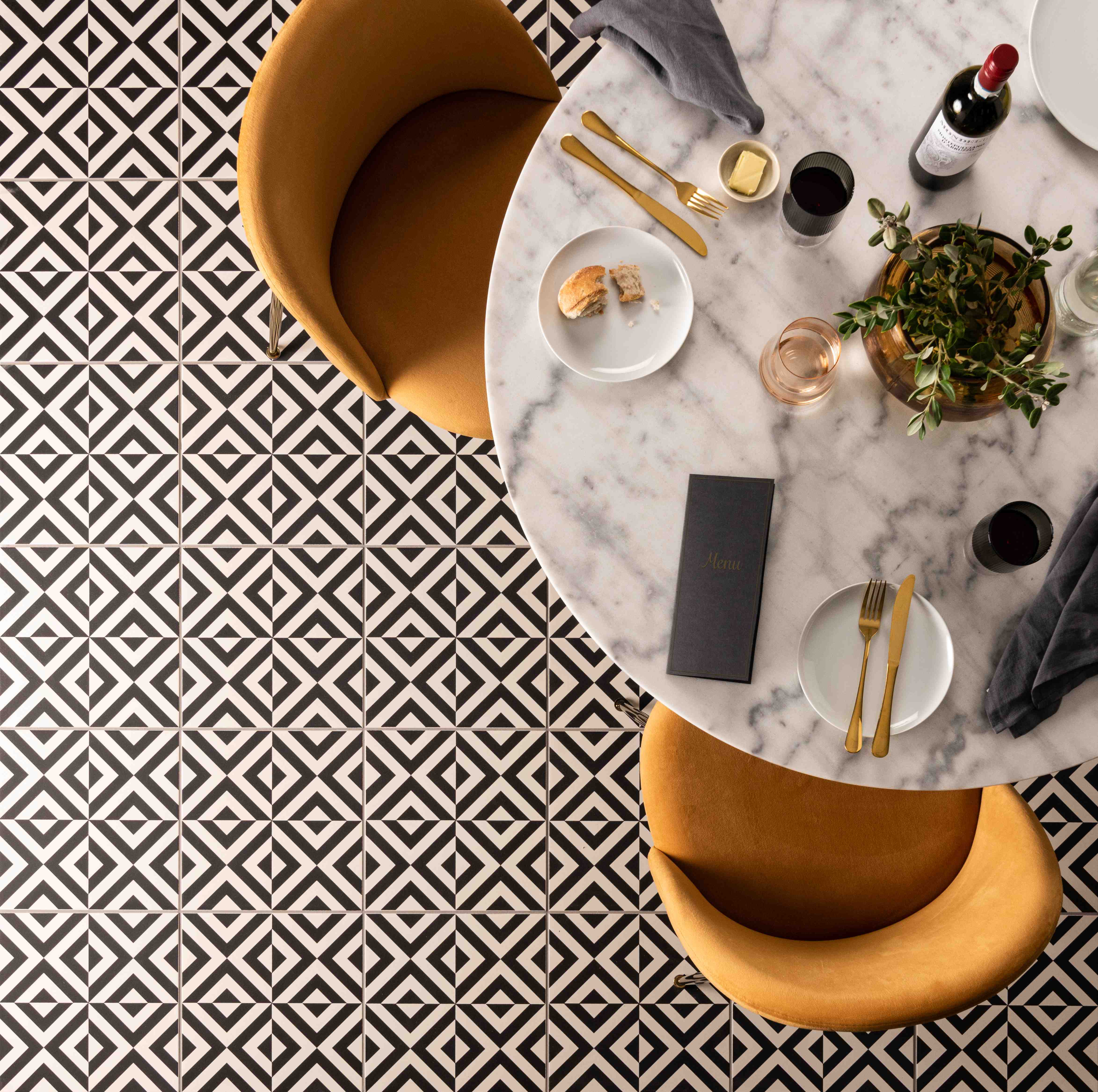 Original Style Odyssey Grande Penshaw Black on Chalk Tile 30x30cm