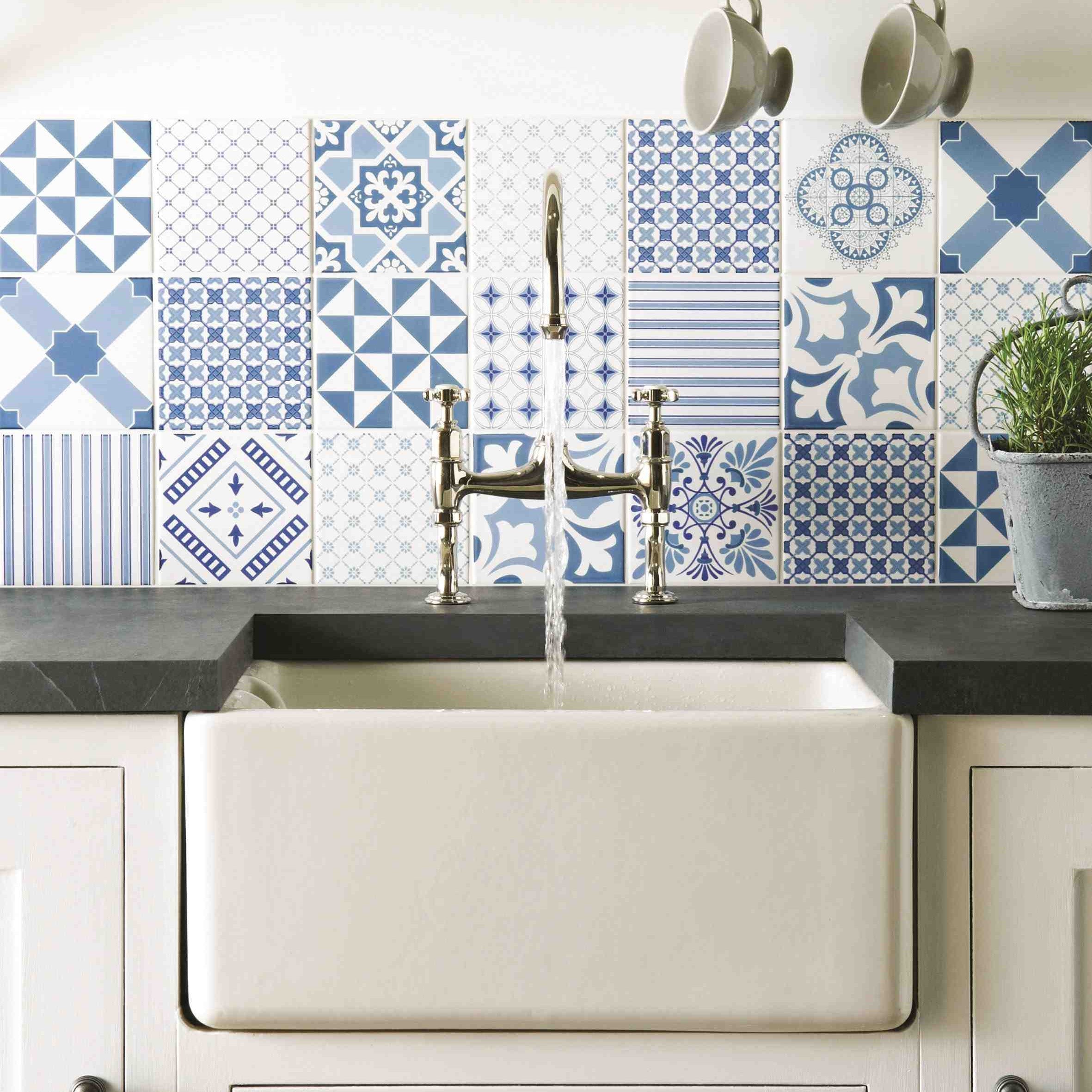 Original Style Odyssey Blue on Brilliant White Tile 15x15cm