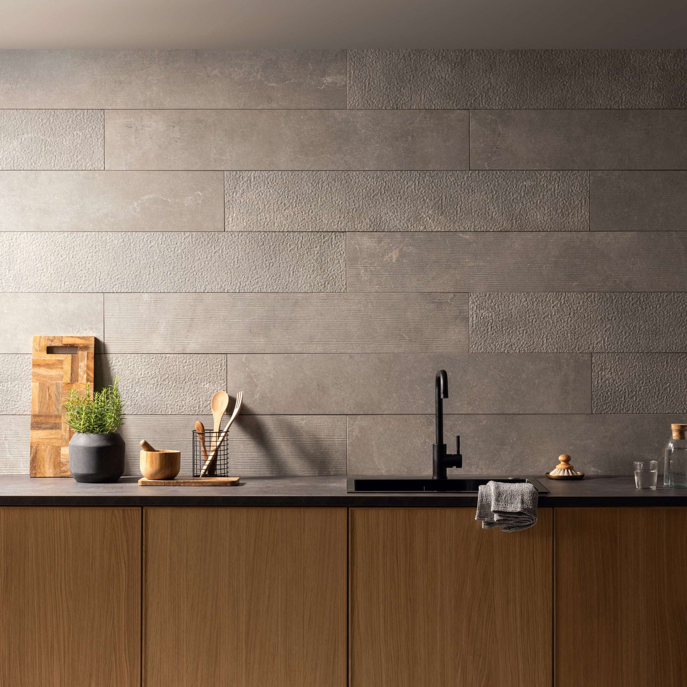 Original Style Tileworks Berliner Zement Flames Tile 20x120cm