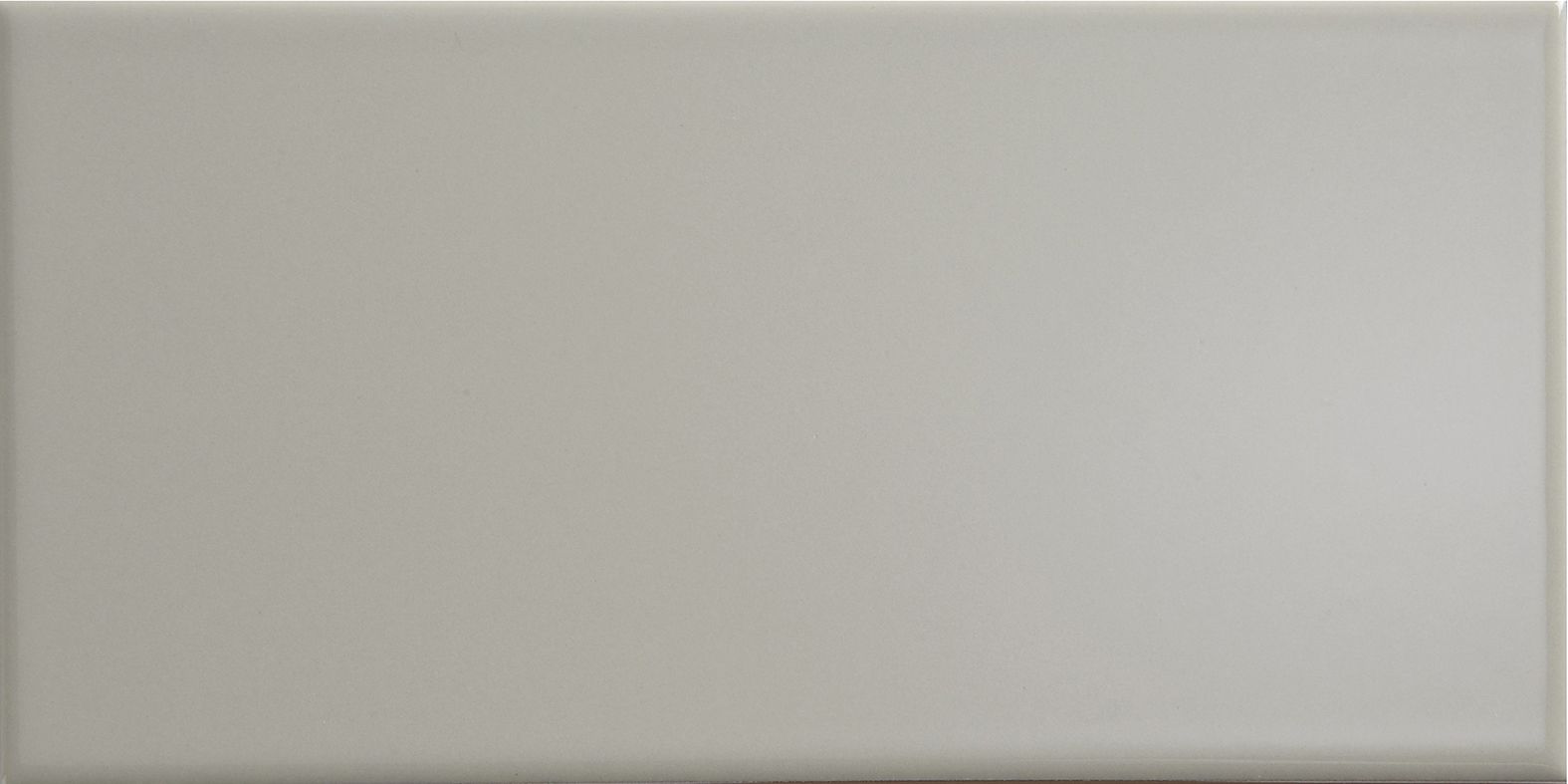 Flat Gloss Light Grey Ceramic Wall Tile 10x20cm