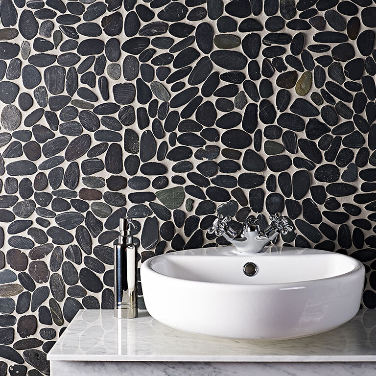 Riverstone Black Flat Cut Pebble Mosaic - Large CPT01
