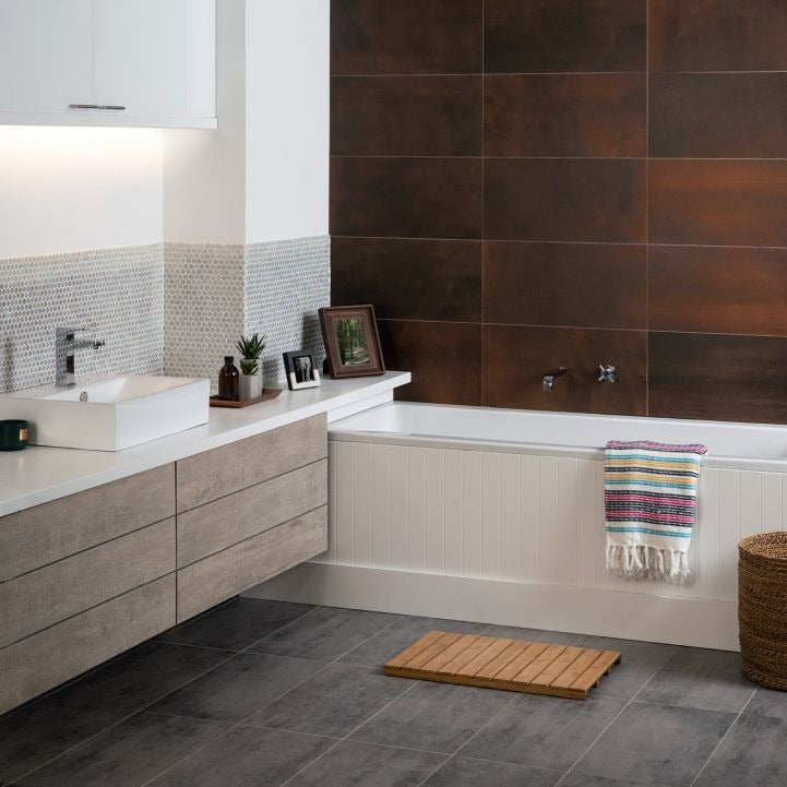 Original Style Mosaics White Lady Iridescent Round Glass Mosaic Tile 29x29cm