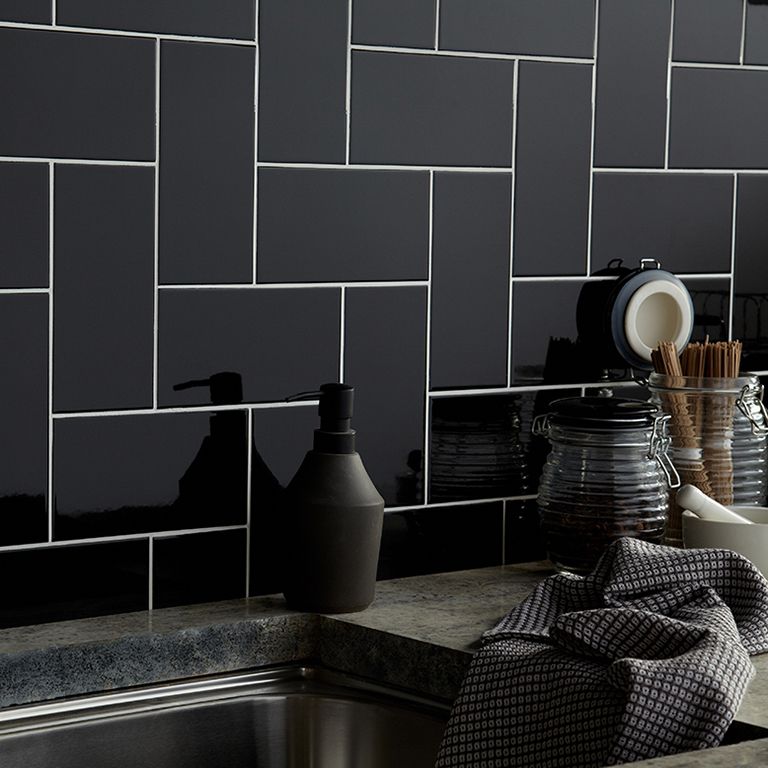 Flat Gloss Black Ceramic Wall Tile 10x20cm
