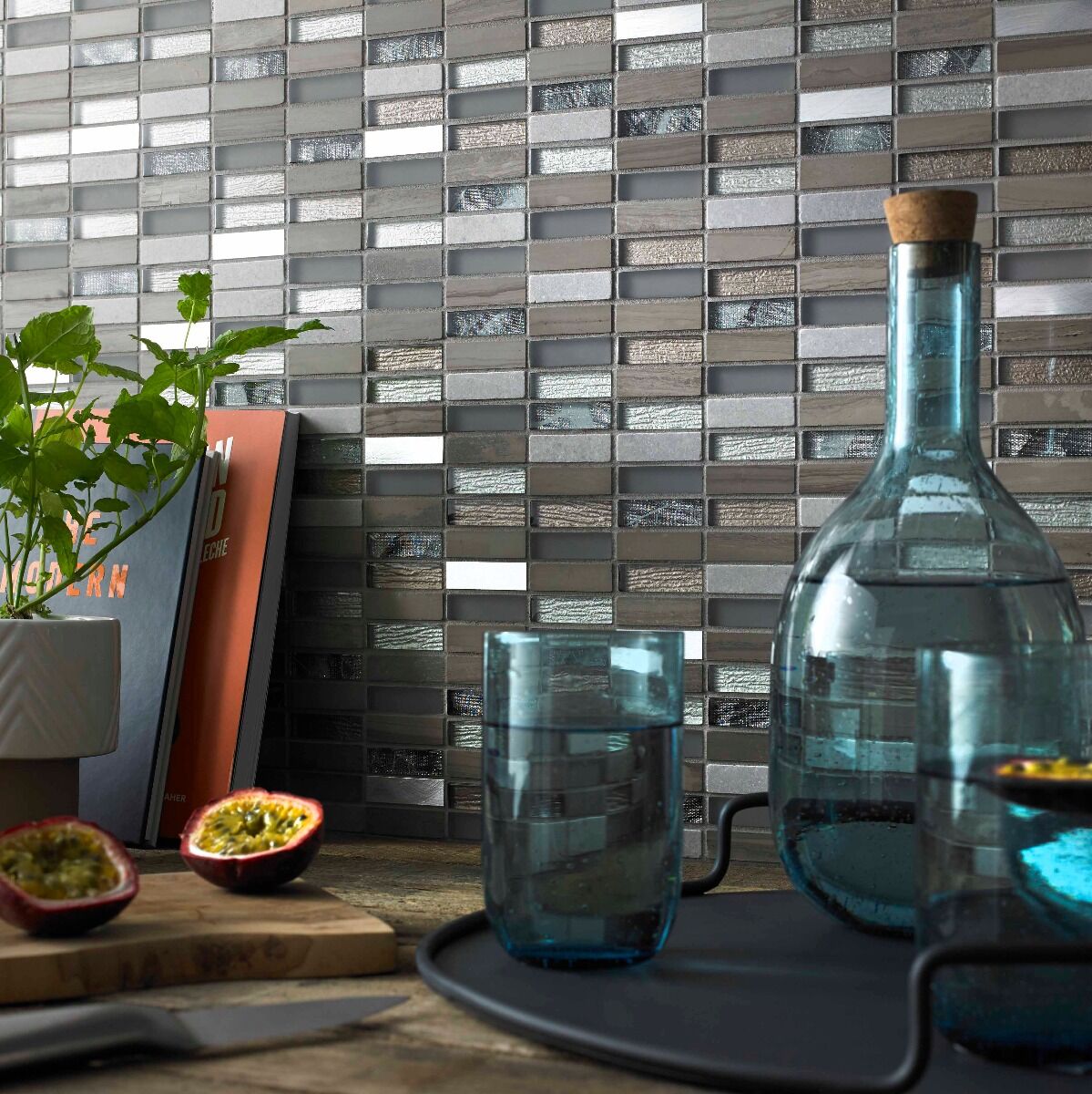 Heydon Beige Mix Stone/Glass & Metal Linear Mosaic15x48mm-Verona-G30210
