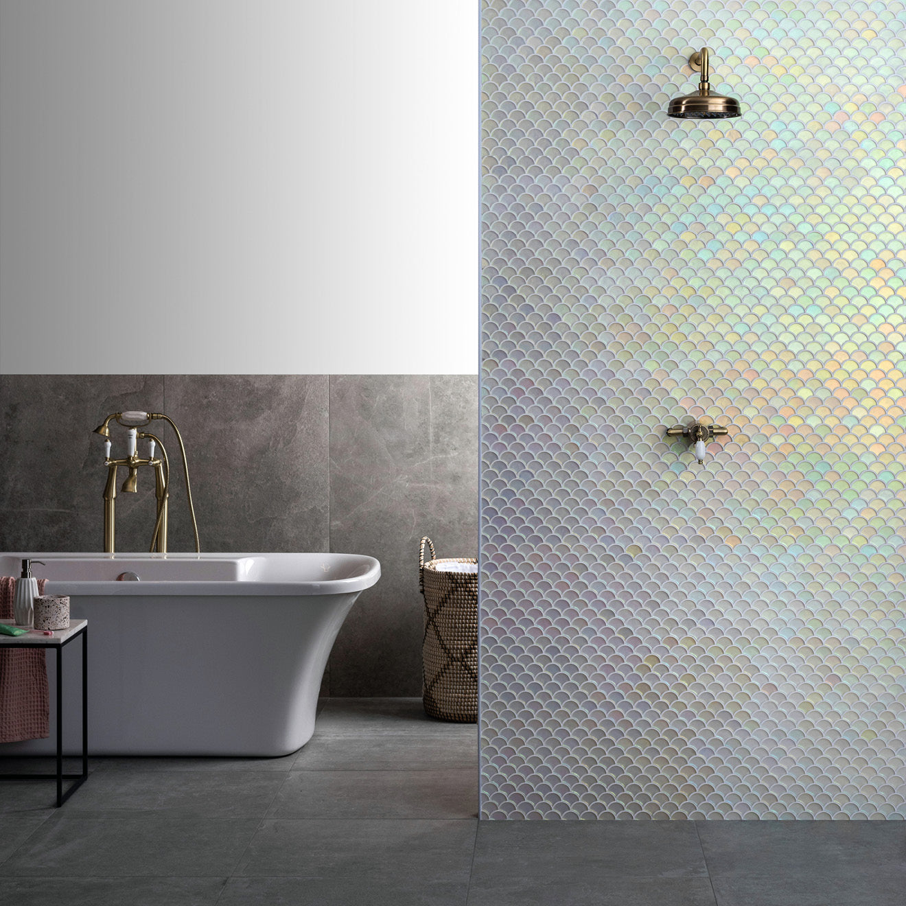 Iridescent Pearl Scale Glass Mosaic Wall Tile 30x26cm
