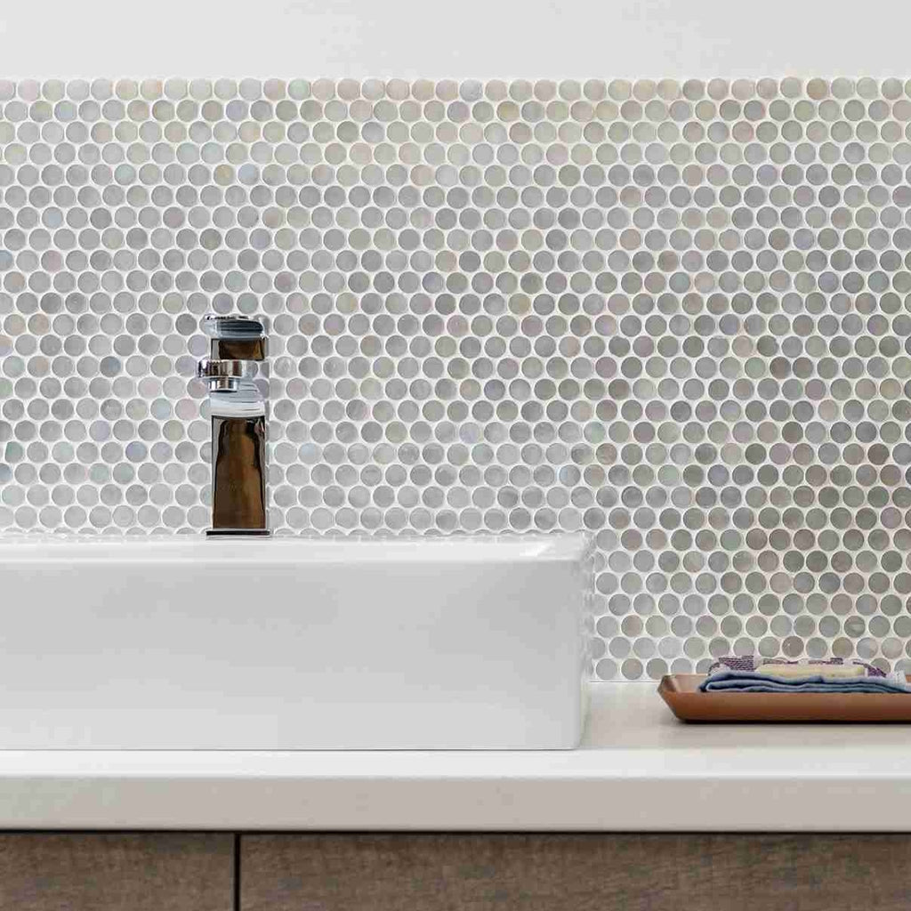 Original Style Mosaics White Lady Iridescent Round Glass Mosaic Tile 29x29cm