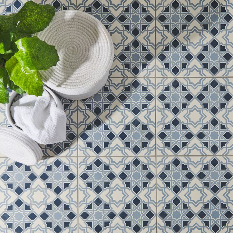 Original Style Odyssey Grande Bolero Light/Dark Blue on Chalk Tile 30x30cm