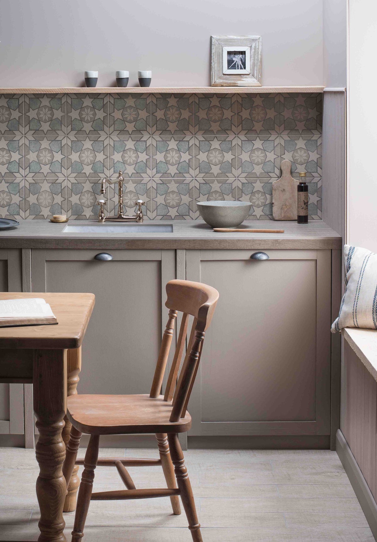 Original Style Odyssey Mezzo Aria Tile 20x20cm-