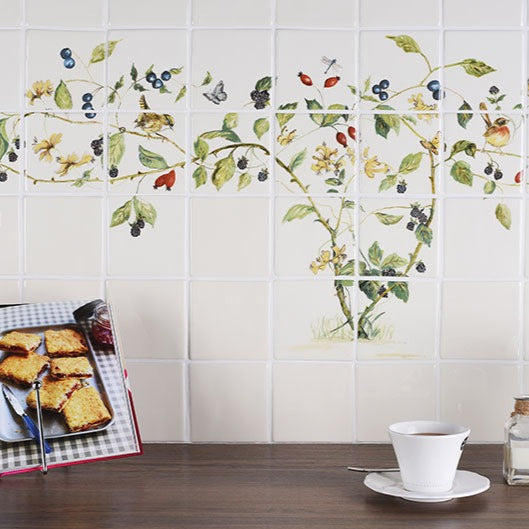 The Winchester Tile Collection Classic Hedgerow 22 tile set in Colour on Off White-